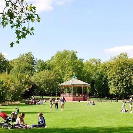 Large London Apartment Near Portobello Market, Notting Hill Экстерьер фото